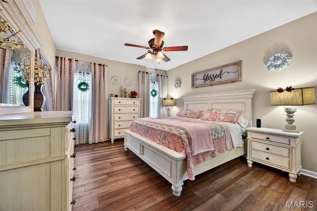 406 Country Stone Drive, Lake St Louis, MO 63367