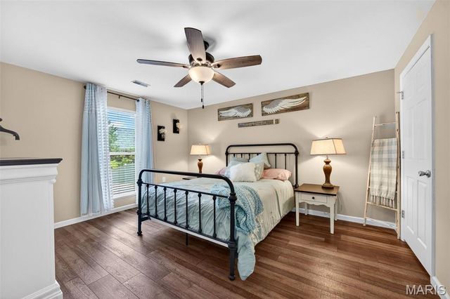 406 Country Stone Drive, Lake St Louis, MO 63367