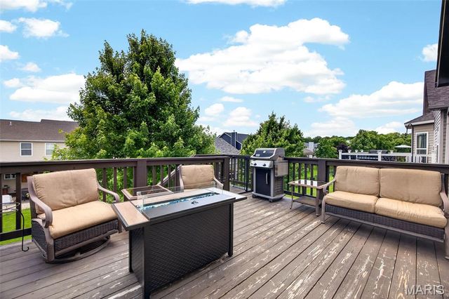 406 Country Stone Drive, Lake St Louis, MO 63367