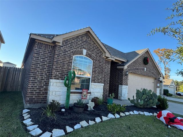 21323 Echo Manor Drive, Hockley, TX 77447