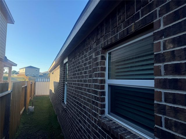 21323 Echo Manor Drive, Hockley, TX 77447