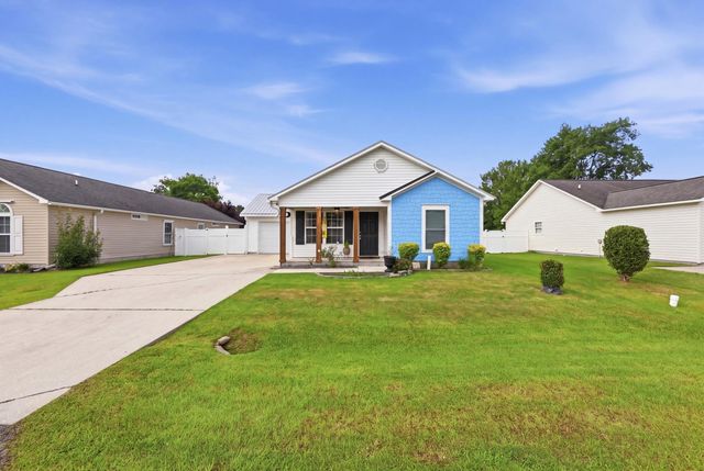 5017 Blue Spruce Ln., Murrells Inlet, SC 29576