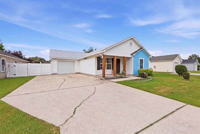 5017 Blue Spruce Ln., Murrells Inlet, SC 29576