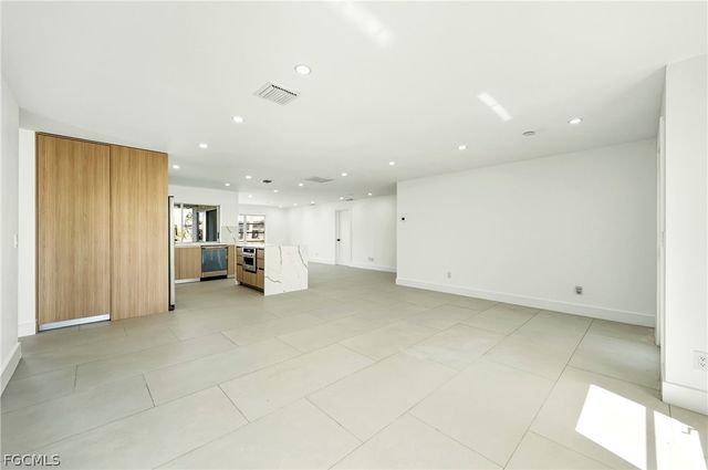 2031 SE 25th LN, Cape Coral, FL 33904