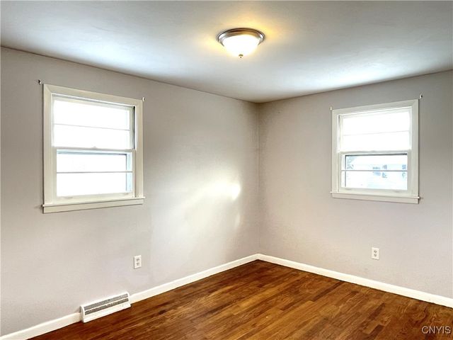 321 Craigie Street, Salina, NY 13206