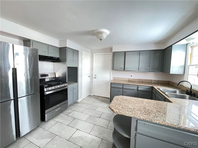 321 Craigie Street, Salina, NY 13206