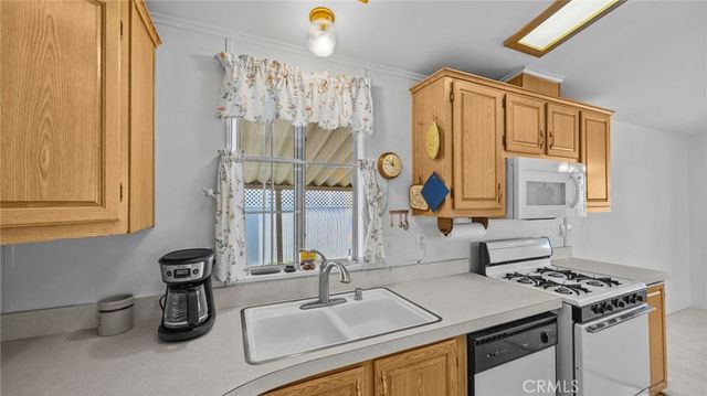 17261 GOTHARD Street 67, Huntington Beach, CA 92647