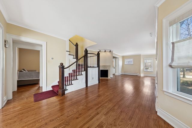 721 N Grove Avenue, Oak Park, IL 60302