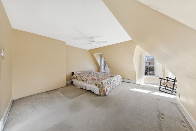 721 N Grove Avenue, Oak Park, IL 60302