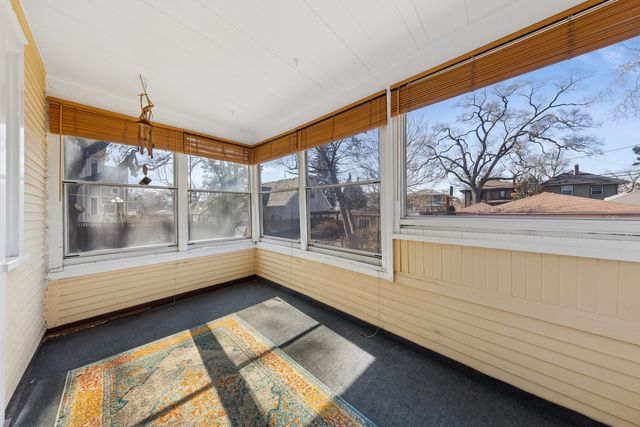 721 N Grove Avenue, Oak Park, IL 60302