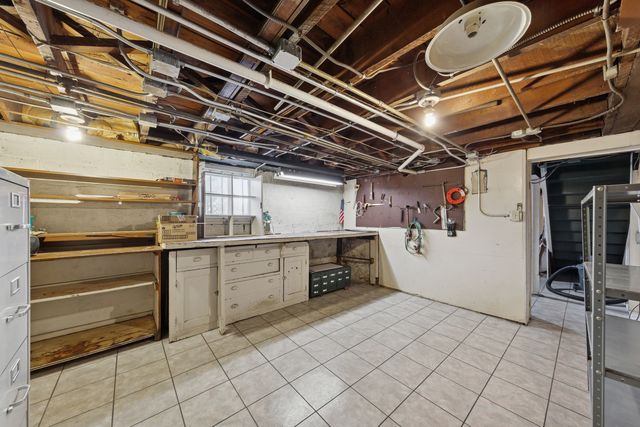 721 N Grove Avenue, Oak Park, IL 60302