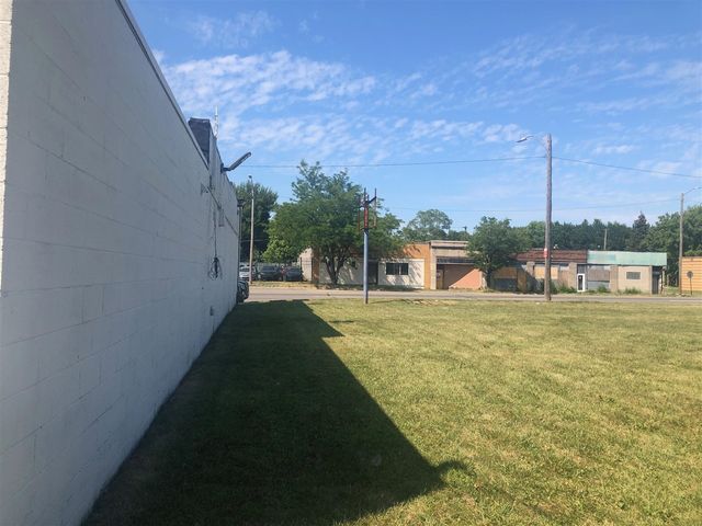 16331 Plymouth Road, Detroit, MI 48227