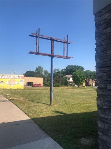 16331 Plymouth Road, Detroit, MI 48227