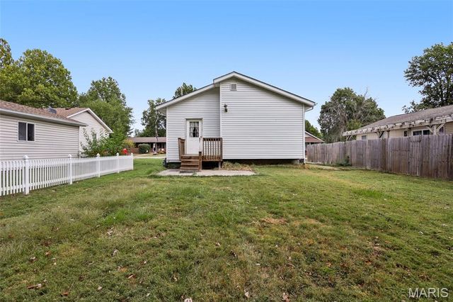 308 E Benton Street, Mount Olive, IL 62069