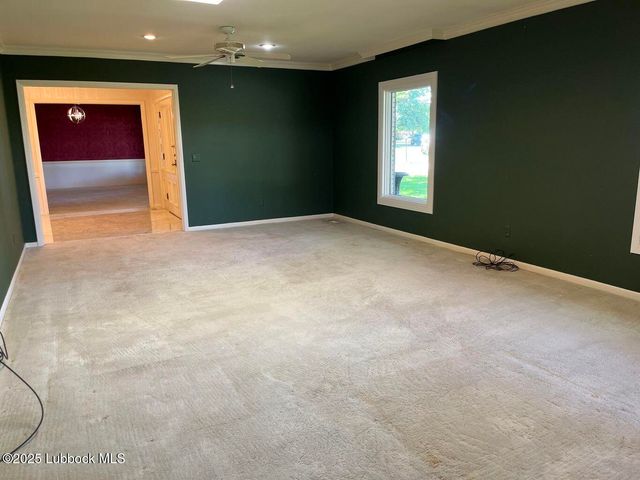 103 Yucca Terrace, Plainview, TX 79072