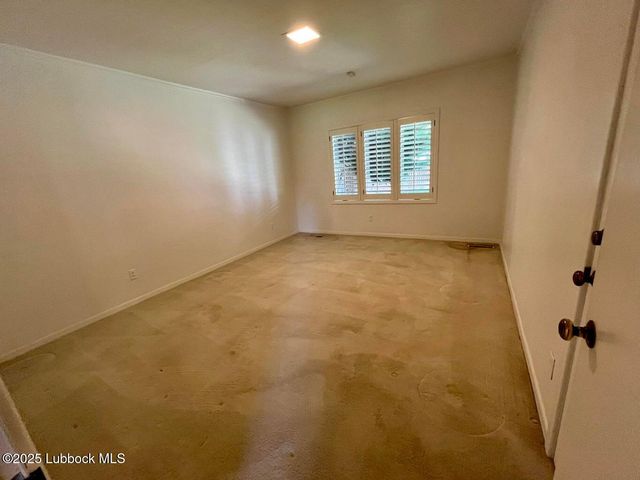 103 Yucca Terrace, Plainview, TX 79072