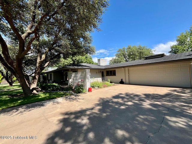 103 Yucca Terrace, Plainview, TX 79072