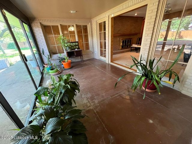 103 Yucca Terrace, Plainview, TX 79072