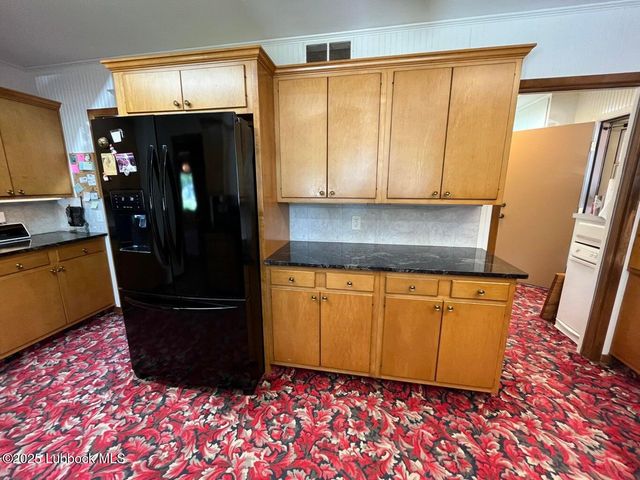 103 Yucca Terrace, Plainview, TX 79072