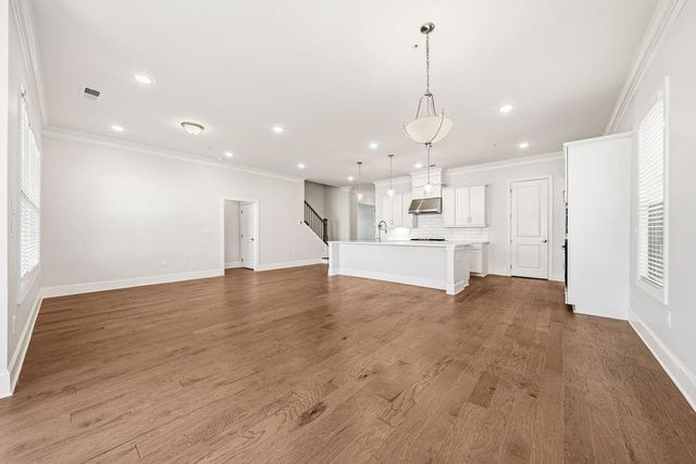 261 Vinca Circle NW, Kennesaw, GA 30144