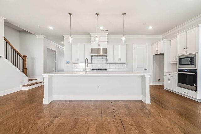 261 Vinca Circle NW, Kennesaw, GA 30144