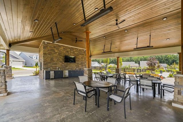 261 Vinca Circle NW, Kennesaw, GA 30144