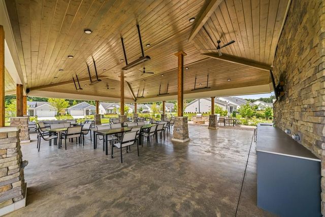 261 Vinca Circle NW, Kennesaw, GA 30144