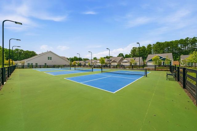 261 Vinca Circle NW, Kennesaw, GA 30144