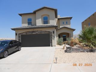 10013 Hueco Junction Road, Socorro, TX 79927