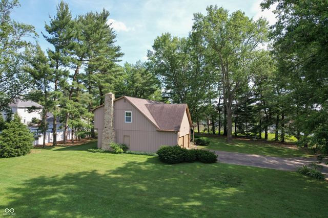 1221 S Poplar Street, Seymour, IN 47274