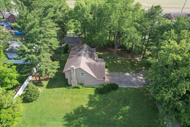 1221 S Poplar Street, Seymour, IN 47274