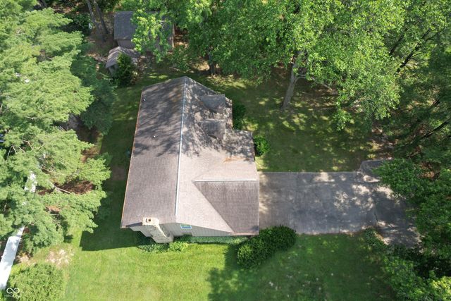 1221 S Poplar Street, Seymour, IN 47274