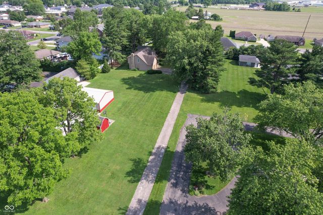 1221 S Poplar Street, Seymour, IN 47274