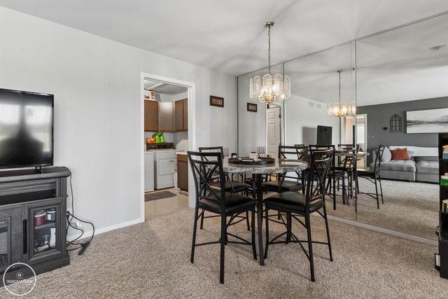 1074 Country Club Drive, St Clair Shores, MI 48082
