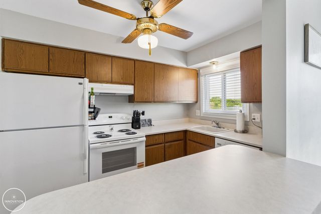 1074 Country Club Drive, St Clair Shores, MI 48082