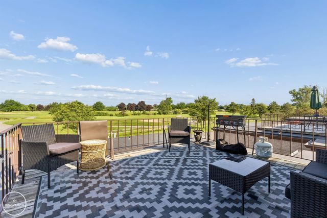 1074 Country Club Drive, St Clair Shores, MI 48082