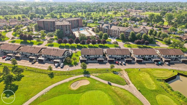 1074 Country Club Drive, St Clair Shores, MI 48082