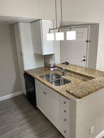5140 CONROY ROAD 35, Orlando, FL 32811