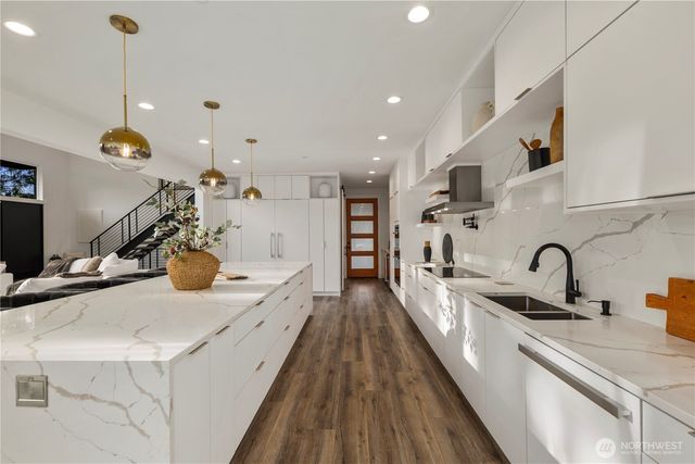 9730 354th Avenue SE, Snoqualmie, WA 98065