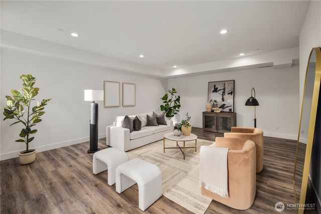 9730 354th Avenue SE, Snoqualmie, WA 98065