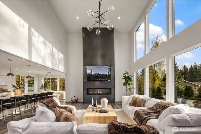 9730 354th Avenue SE, Snoqualmie, WA 98065