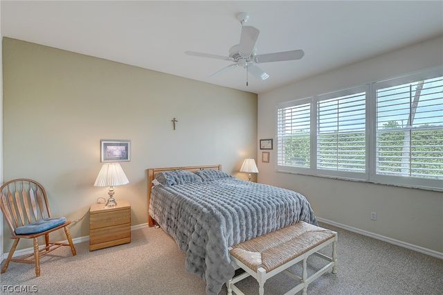 1813 Emerald Cove DR, Cape Coral, FL 33991