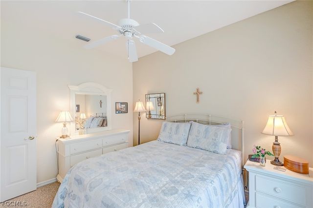 1813 Emerald Cove DR, Cape Coral, FL 33991