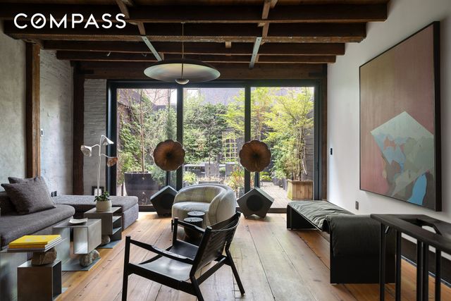 132 S 1st Street, New York City, NY 11249