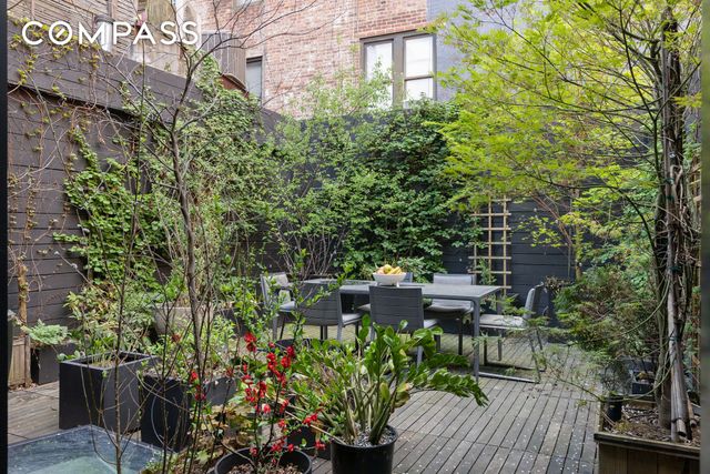 132 S 1st Street, New York City, NY 11249