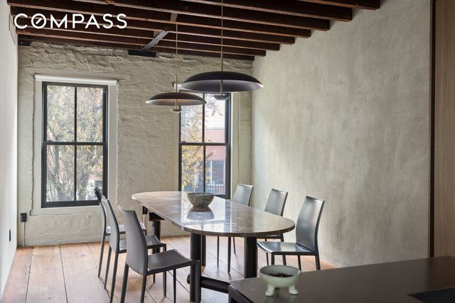 132 S 1st Street, New York City, NY 11249