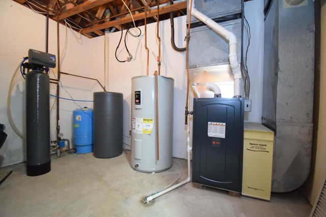 24198 Swenson Road, Webster, WI 54893