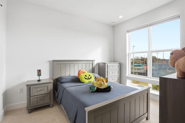 2038 PACKING DISTRICT WAY, Orlando, FL 32804