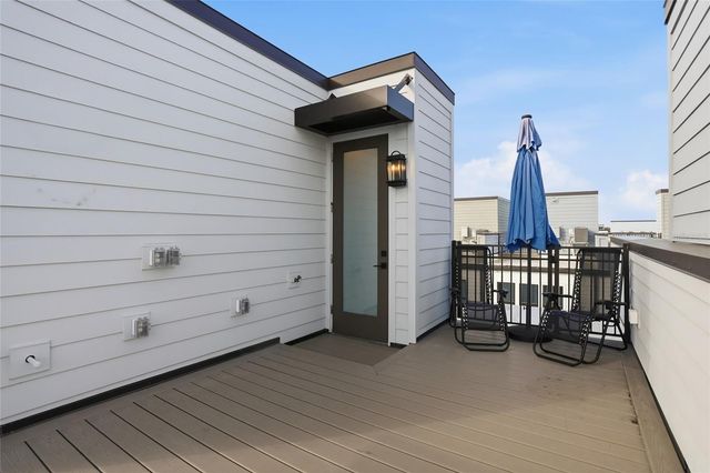 2038 PACKING DISTRICT WAY, Orlando, FL 32804