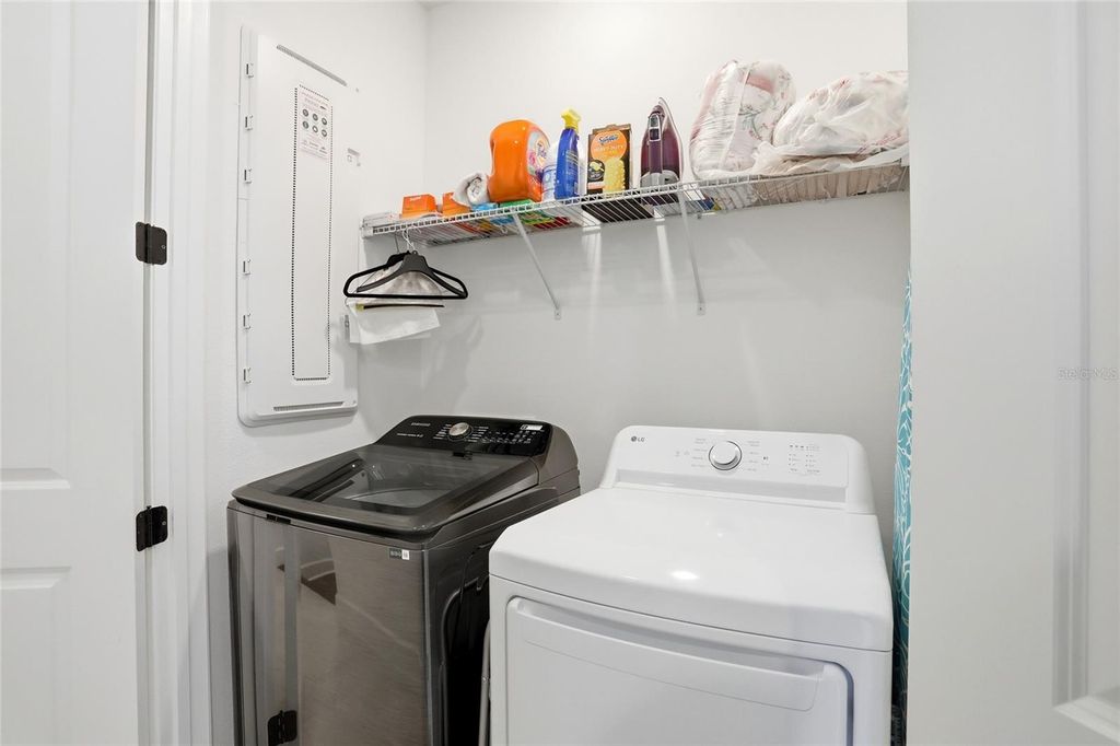 Image 27 of property listing at 2038 PACKING DISTRICT WAY, Orlando, FL 32804